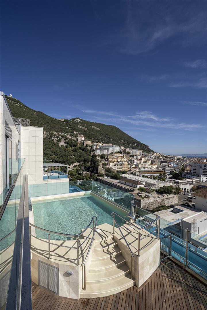 Image of Apartment - 5 Bedrooms - 6 Bathrooms for Rental in Royal Ocean Plaza-Gibraltar, Image 4
